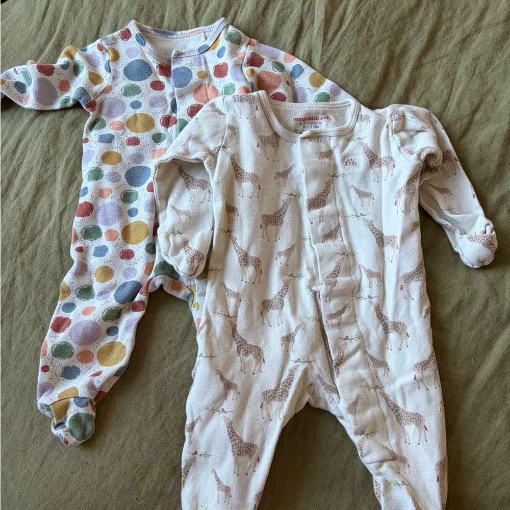 Bundle of 2 Magnetic Me Onesies sz 0-3m